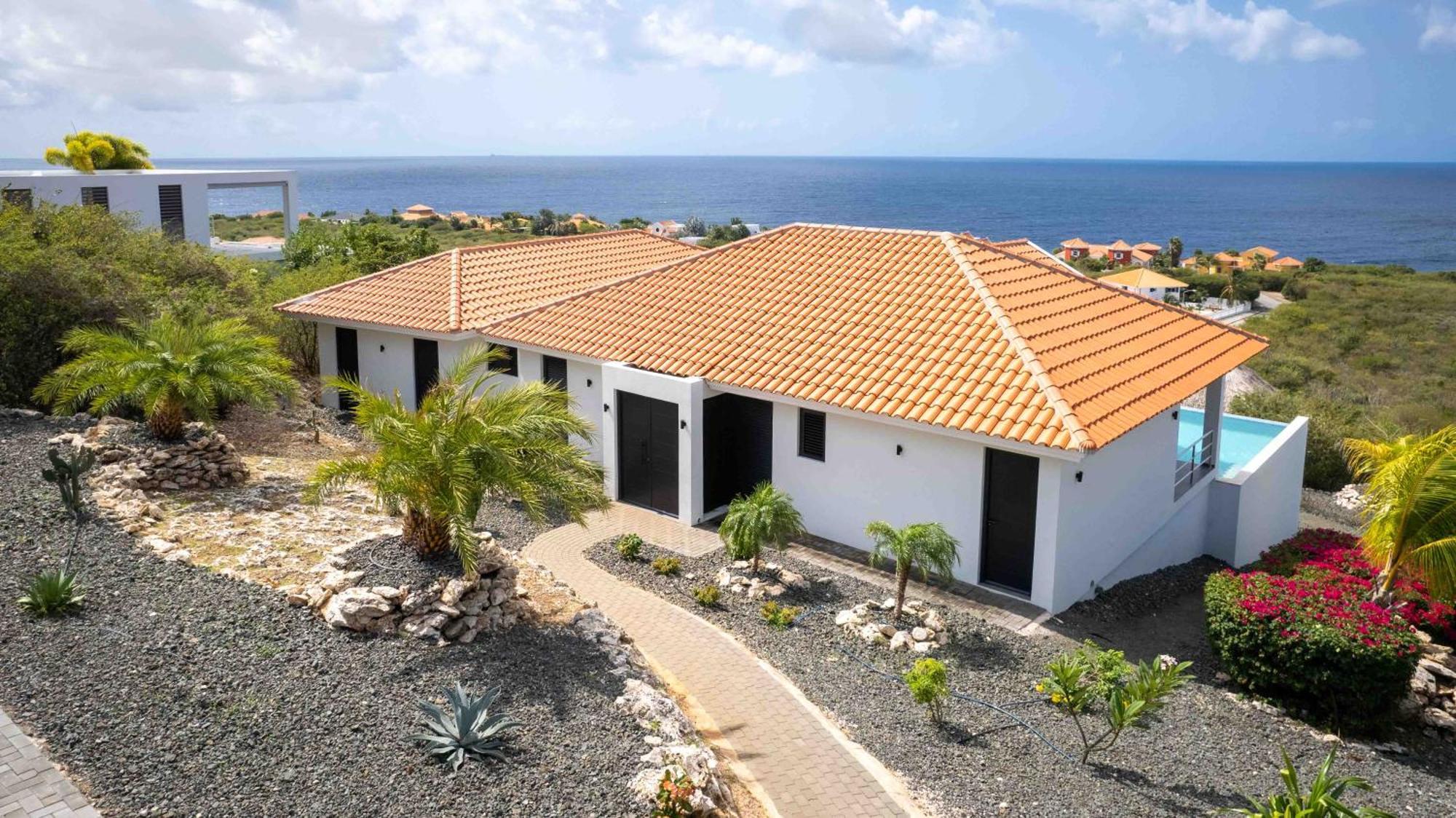Coral Estate Holidays Willibrordus Pokoj fotografie
